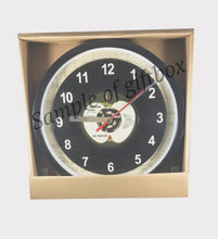 Load image into Gallery viewer, Chuck Berry &quot;Roll Over Beethoven&quot; Record Clock 45rpm Recycled Vinyl
