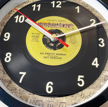 Load image into Gallery viewer, Roy Orbison &quot;Oh, Pretty Woman&quot; Record Clock 45rpm Recycled Vinyl
